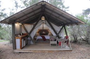 Heritage Glamping, Woodlands tent